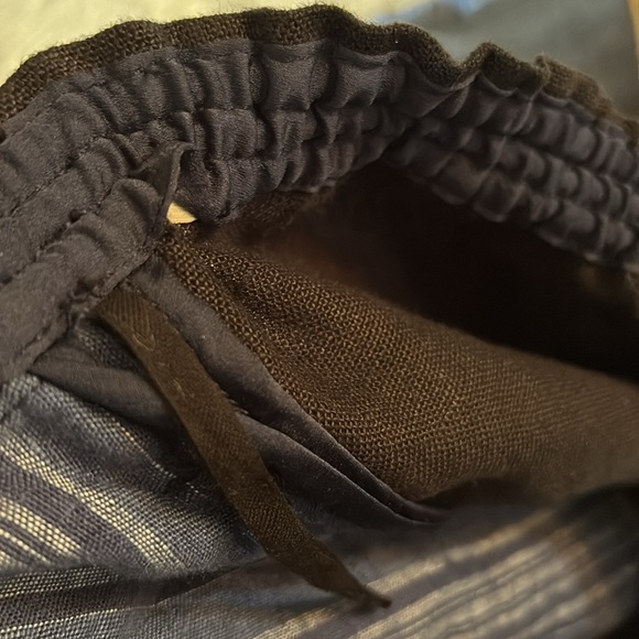 Tory Burch Striped Blue and Black Pants- size 8 - 100% linen - pockets - Picture 7 of 7